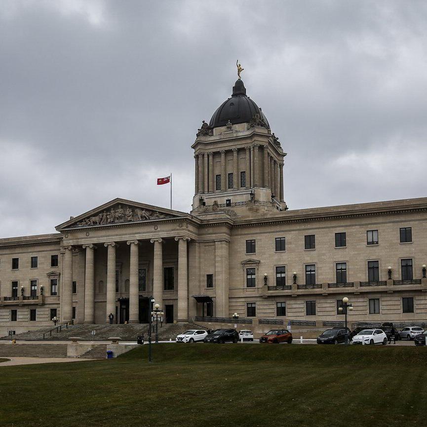 Manitoba surpasses goal of hiring 1,000 health-care workers, says health minister